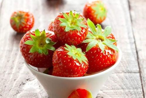 娱乐吃瓜酱草莓视频